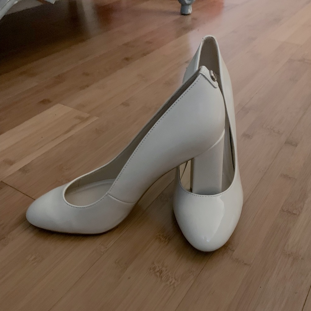 Excellent condition Nine West Block heel